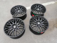 Alcasta M27. 8.0x18", 5x114.3, ET45 ����