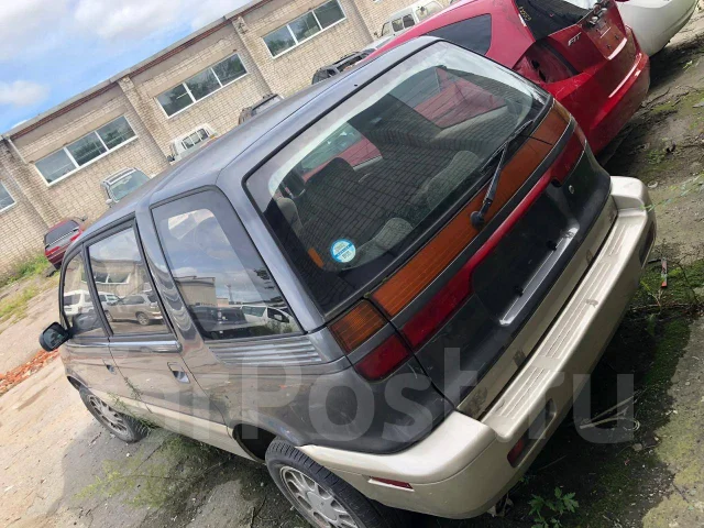 Mitsubishi Chariot ����