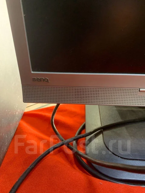 Sony. 17" ����