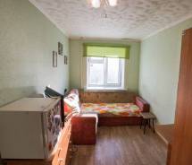 3-комнатная, Хурба, улица Гайдара 18 в Комсомольском районе 3-комнатная, Хурба, улица Гайдара 18. агентство, 52,0 кв. м.