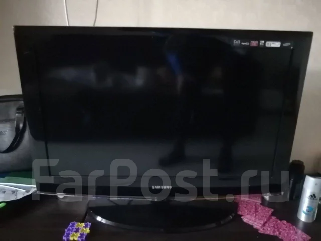 Samsung LE32B450C4W. ������ ����