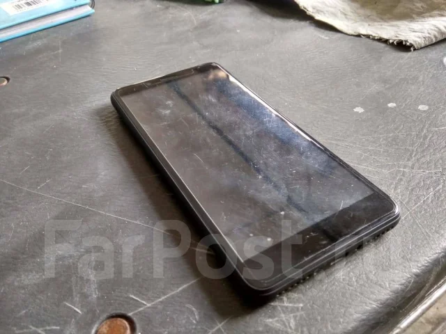 Highscreen Wallet. �/�, ������, 3G, 4G LTE, Dual-SIM, NFC ����
