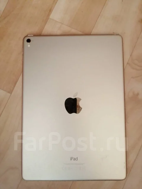Apple iPad Pro 9.7 ����