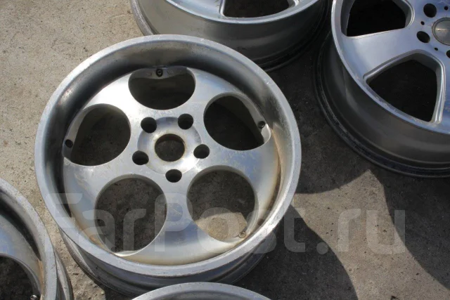 PIAA. 7.0x17", 5x114.3, ET42, �� 73���. ����
