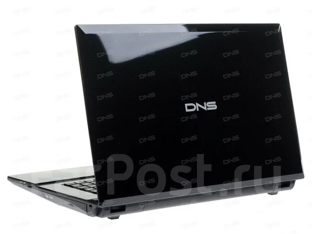 DNS Home. 17.3", 2,4����, ��� 8 ��, ���� 500���, WiFi: 1, Bluetooth: 1, ����������� �� 2��. ����