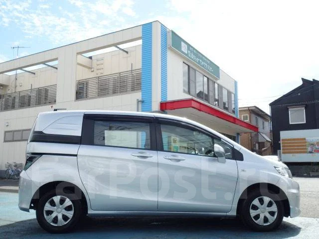 Honda Freed Spike. �������, ������, 1.5, ������, 78 000����. ��, �/�, ��� ���. ��� ����� �� ������������ ����