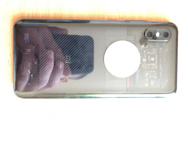Xiaomi Mi8 Pro. �/�, 3G, 4G LTE, NFC ����