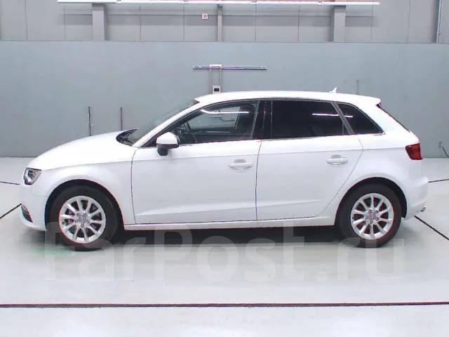 Audi A3. �������, ��������, 1.4 (1 220��.�.), ������, 30����. ��, �/�. ��� ����� �� ������������ ����
