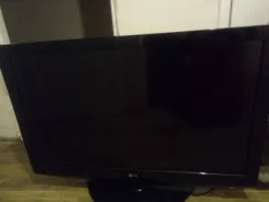 LG 105UC9. ������ ����
