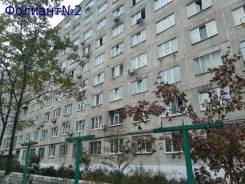 Гостинка, малосемейка, улица Луговая 68 во Владивостоке Гостинка, малосемейка, улица Луговая 68. Баляева, агентство, 17,0 кв. м. Дом снаружи
