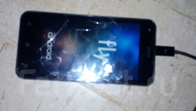 Fly FS454 Nimbus 8. �/�, Dual-SIM ����