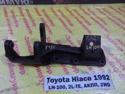 Кронштейн гидроусилителя руля Toyota Hiace LH100 Toyota Hiace LH100 1992 в Кемерово Кронштейн гидроусилителя руля Toyota Hiace LH100 Toyota Hiace LH100 1992