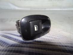 Кнопка стеклоподъемника Peugeot 406 в Славянске-на-Кубани Кнопка стеклоподъемника. Peugeot 406, 8C Двигатели: ES9J4S, EW10J4, EW12J4