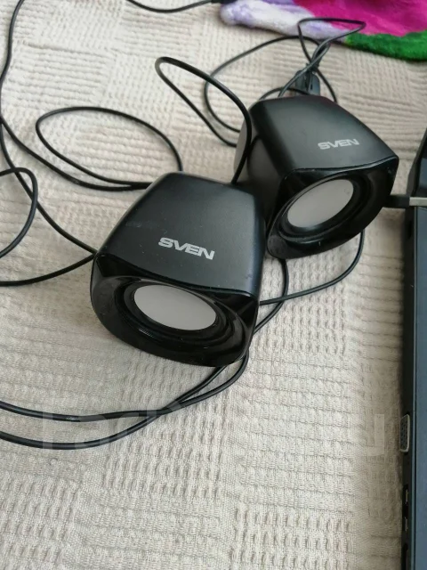 Lenovo B50-30. WiFi: 1, Bluetooth: 1 ����