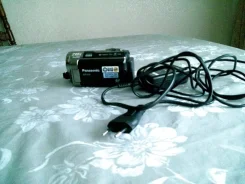 Panasonic SDR-S70. 20 � ����� ��, � ����������