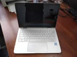 HP Spectre 13. 13.3", 2����, ��� 8 ��, ���� 512���, WiFi: 1, Bluetooth: 1, ����������� �� 8��. ����