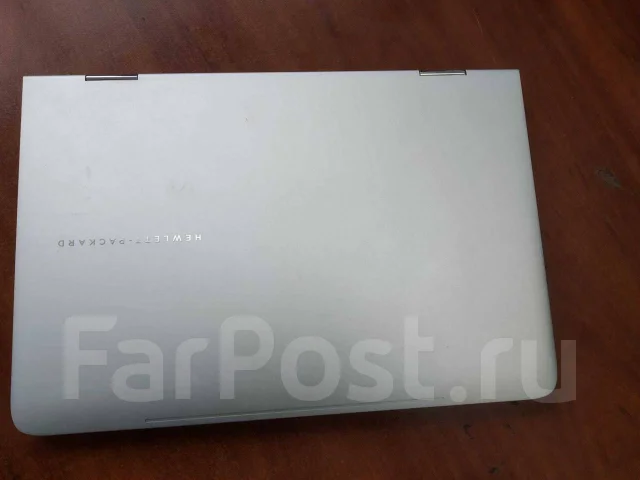 HP Spectre 13. 13.3", 2����, ��� 8 ��, ���� 512���, WiFi: 1, Bluetooth: 1, ����������� �� 8��. ����
