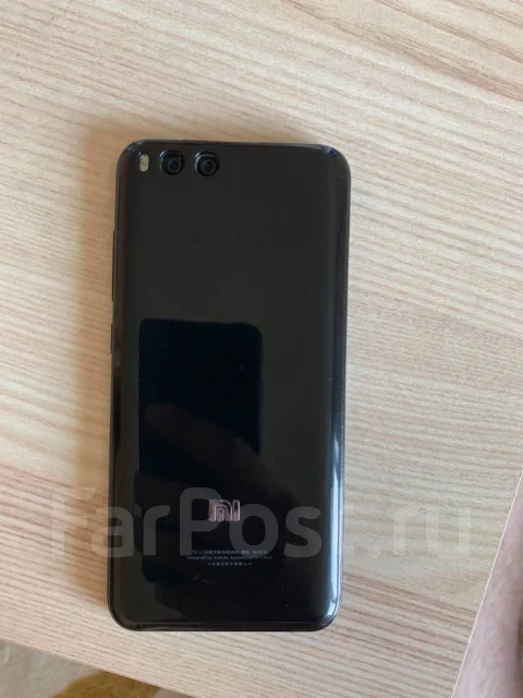 Xiaomi Mi6. �/�, ������, 4G LTE, Dual-SIM, NFC ����