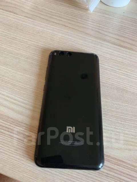 Xiaomi Mi6. �/�, ������, 4G LTE, Dual-SIM, NFC ����