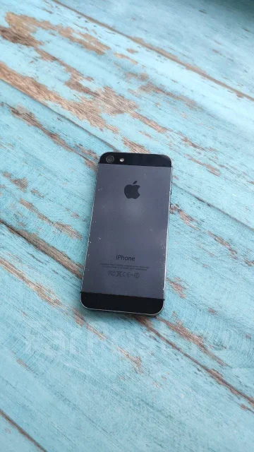 Apple iPhone 5. �/�, ������, 3G, 4G LTE ����