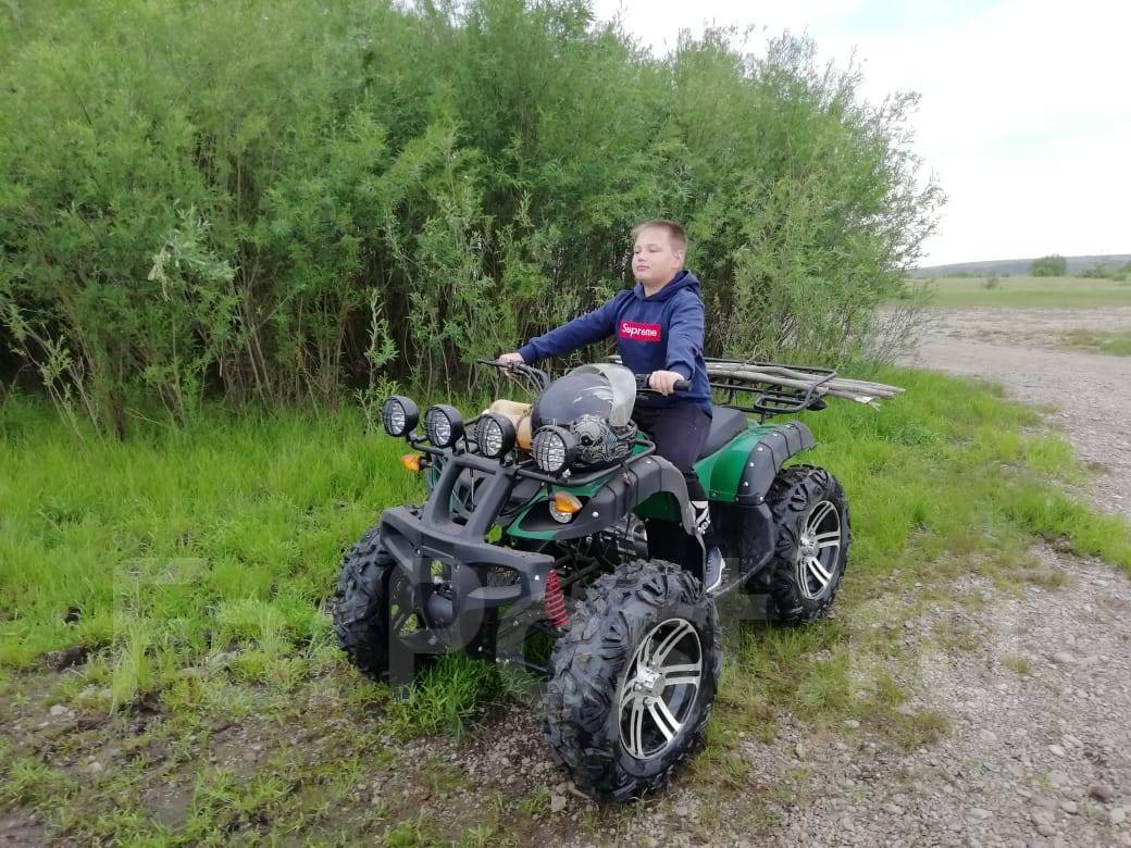 Квадроциклы чита. Квадроциклы забайкальский край. Квадроцикл под водой. Квадроциклы забайкальский край. Экскурсии на квадроциклах архыз.