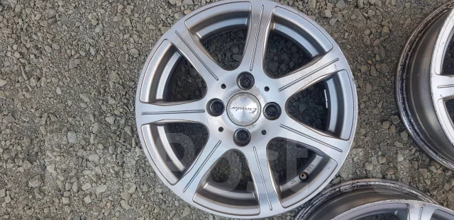Hot Stuff Exceeder. 4.0x14", 4x100, ET2 ����