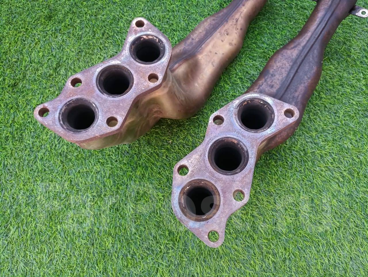 Фланец под vf38. Фланец коллектора k24a. Фланец выпускного коллектора. Фланец выпускного коллектора ваз 2112. Фланец выпускного коллектора.
