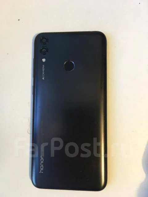 Honor 8C. �/�, ������, 4G LTE ����