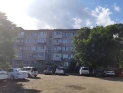 1-комнатная, улица Ленинская 38 в Партизанске 1-комнатная, улица Ленинская 38. 1-й столовой, агентство, 29,0 кв. м. Дом снаружи