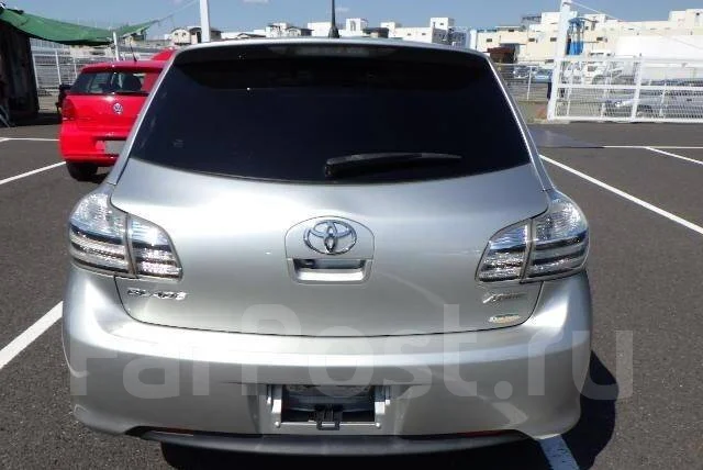 Toyota Blade ����