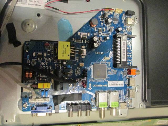 Телевизор dexp h32d7100e звук есть изображения нет