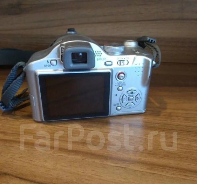 Panasonic Lumix DMC-FZ7 ����