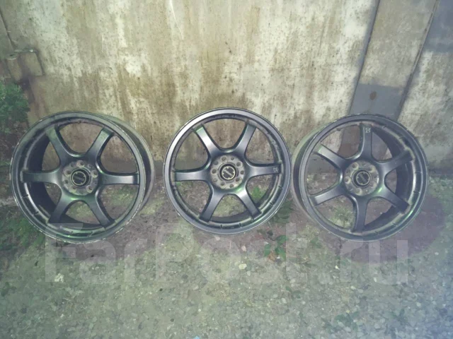 RAYS Gram Lights. 7.0x17", 5x100, ET-50 ����