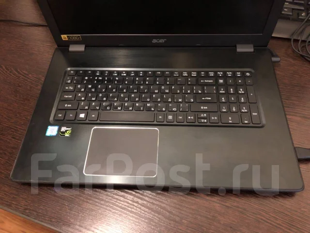 Acer Aspire E5. 17.3", 2,7����, ��� 12 ��, ���� 1 512���, WiFi: 1, Bluetooth: 1, ����������� �� 6��. ����