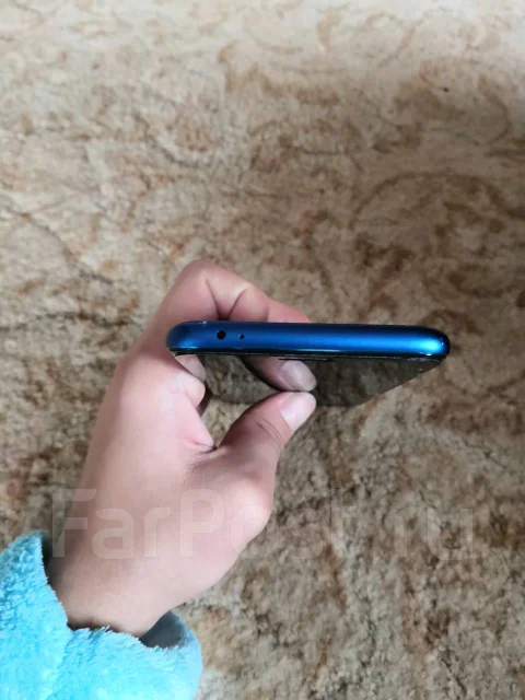 Honor 10. �/�, �����, 3G, 4G LTE, NFC ����