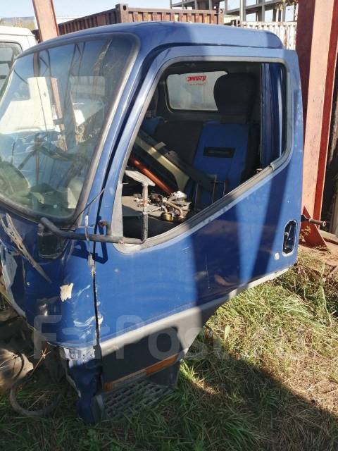 Кабина на митсубиси кантер. Кабина на митсубиси кантер. Митсубиси кантер fb523b. Кабина на митсубиси кантер. Canter 2001.