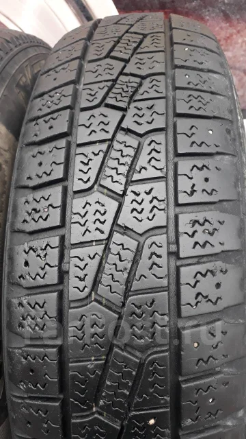 Kumho I'Zen Stud KW11. ������, �/�, ����� 30 % ����