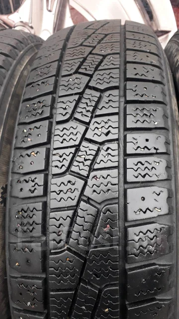 Kumho I'Zen Stud KW11. ������, �/�, ����� 30 % ����
