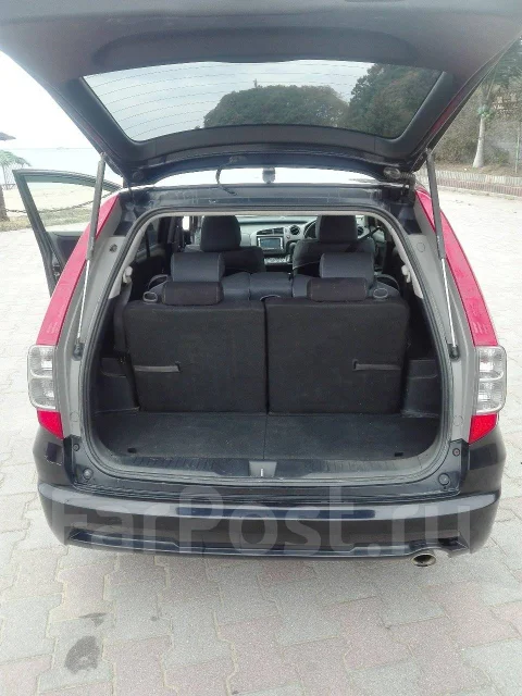 Honda Stream. �������, ��������, 1.8 (140��.�.), ������, 170 000����. �� ����