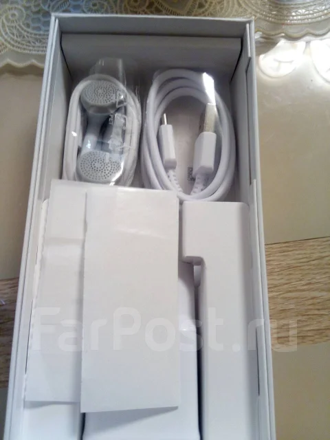 Samsung Galaxy A40. �����, 4G LTE, Dual-SIM ����