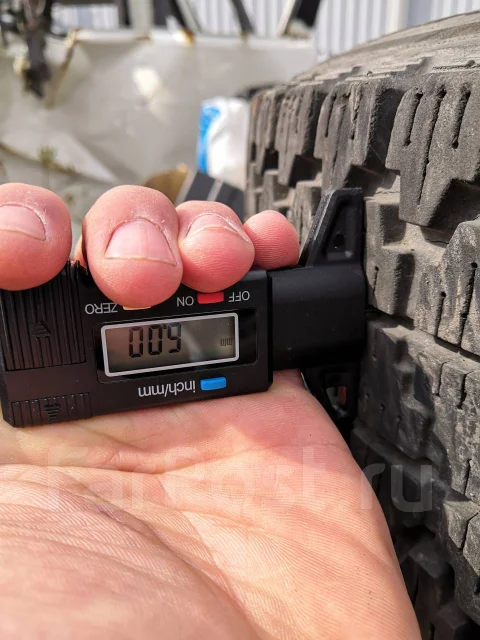 Bridgestone Blizzak VM-11. ������, ��� �����, �/�, ����� 20 % ����