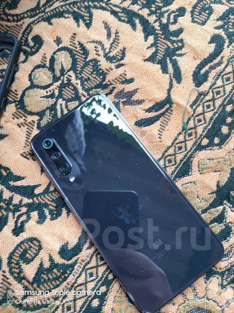 Xiaomi Mi9 SE. �/�, ������, 3G, 4G LTE, Dual-SIM, NFC ����
