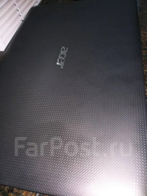 Acer Aspire 5750G. 15.6", 2����, ��� 8 ��, ���� 500���, WiFi: 1, Bluetooth: 1, ����������� �� 1��. ����