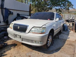 Toyota Crown Majesta. UZS171, 1UZFE ����