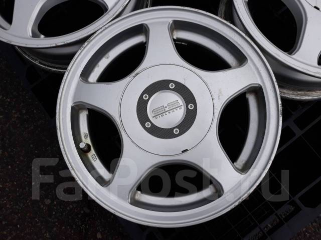 Литые диски R13, Violento, 13", 1 шт, 4x100, 4x114.3, 73,0 мм. 4 шт, б ...