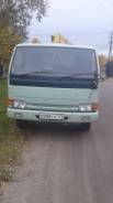 Nissan, 1992 в Урае Nissan. Продаю автомобиль в хорошем состоянии., 2 500 куб. см., 3 000 кг., 4x2
