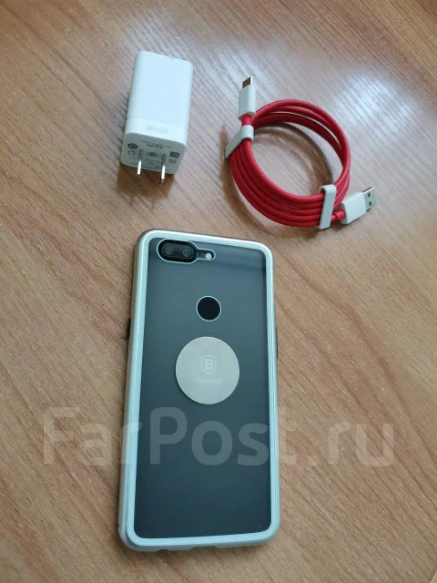 OnePlus 5T. �/�, ������, 3G, 4G LTE, Dual-SIM, ����������, NFC ����