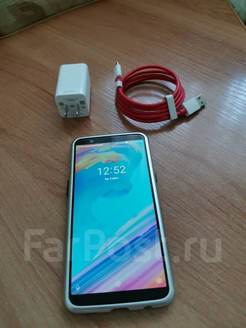 OnePlus 5T. �/�, ������, 3G, 4G LTE, Dual-SIM, ����������, NFC ����