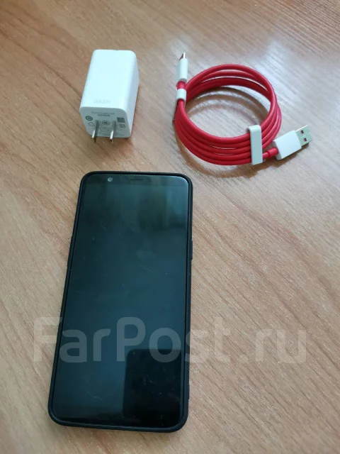 OnePlus 5T. �/�, ������, 3G, 4G LTE, Dual-SIM, ����������, NFC ����