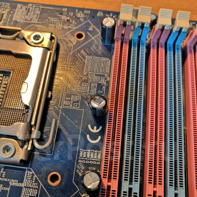 LGA1366 ����